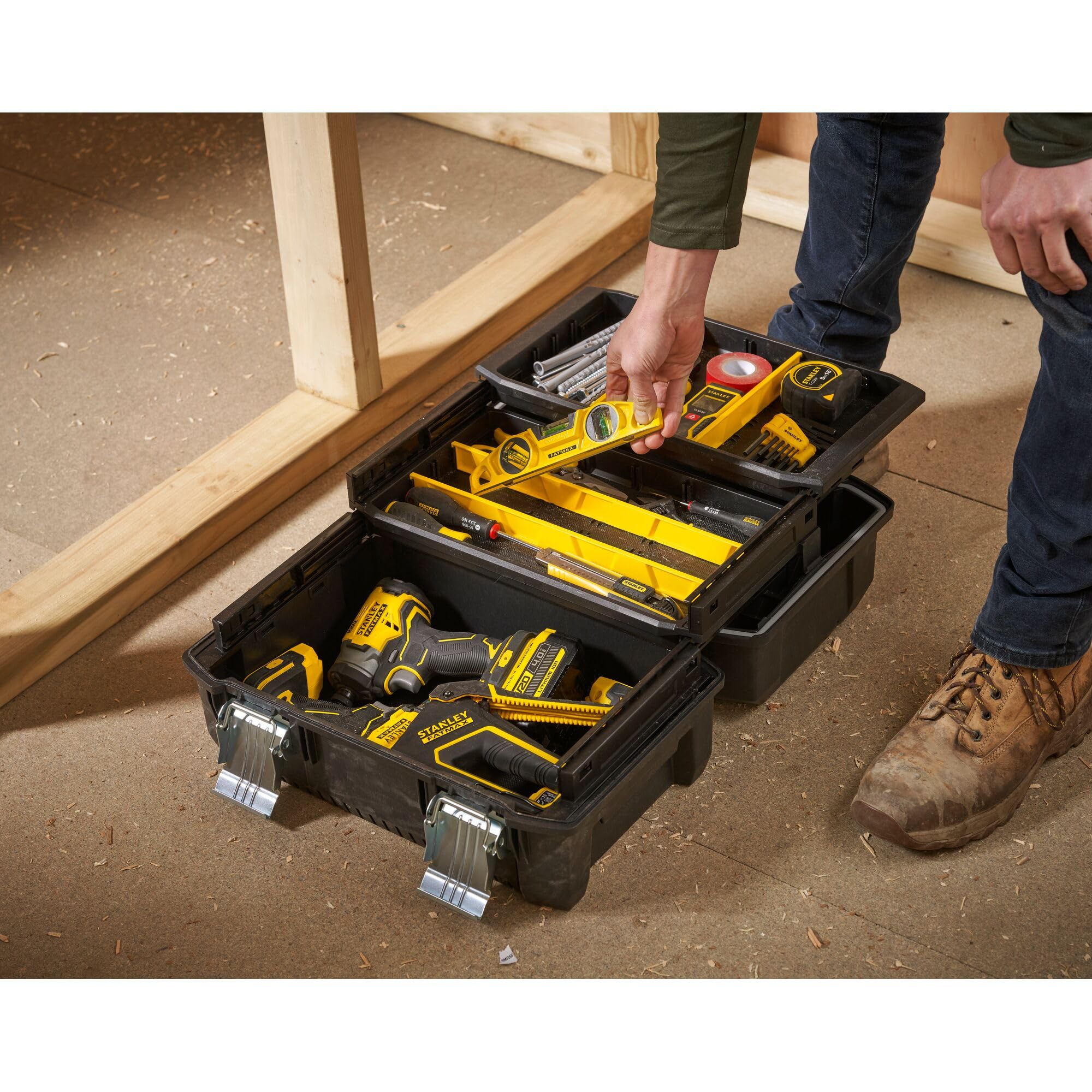 stanley-fatmax-fmst1-71219-caja-herramientas-impermeable-cantilever-48-cm image 5