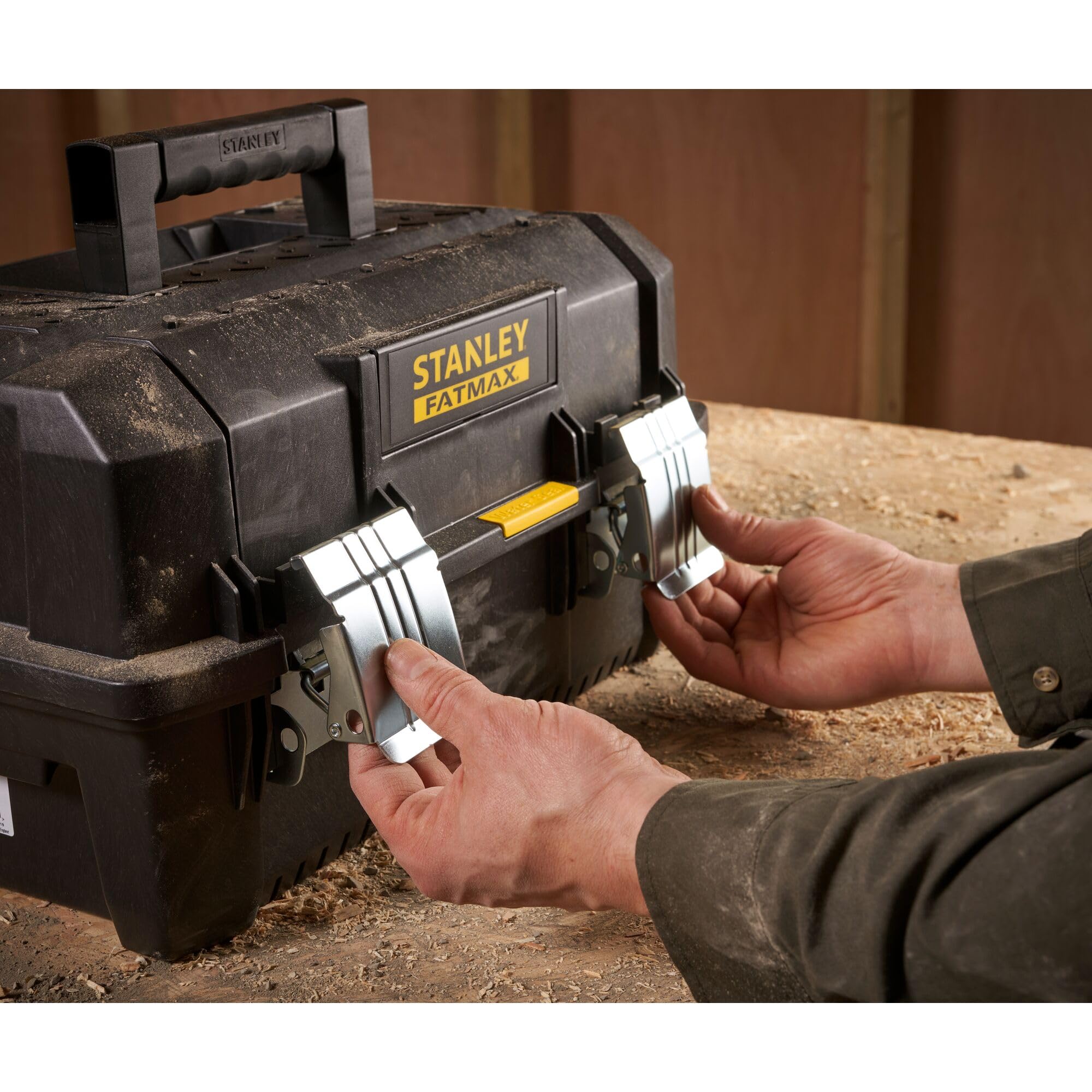 stanley-fatmax-fmst1-71219-caja-herramientas-impermeable-cantilever-48-cm image 7