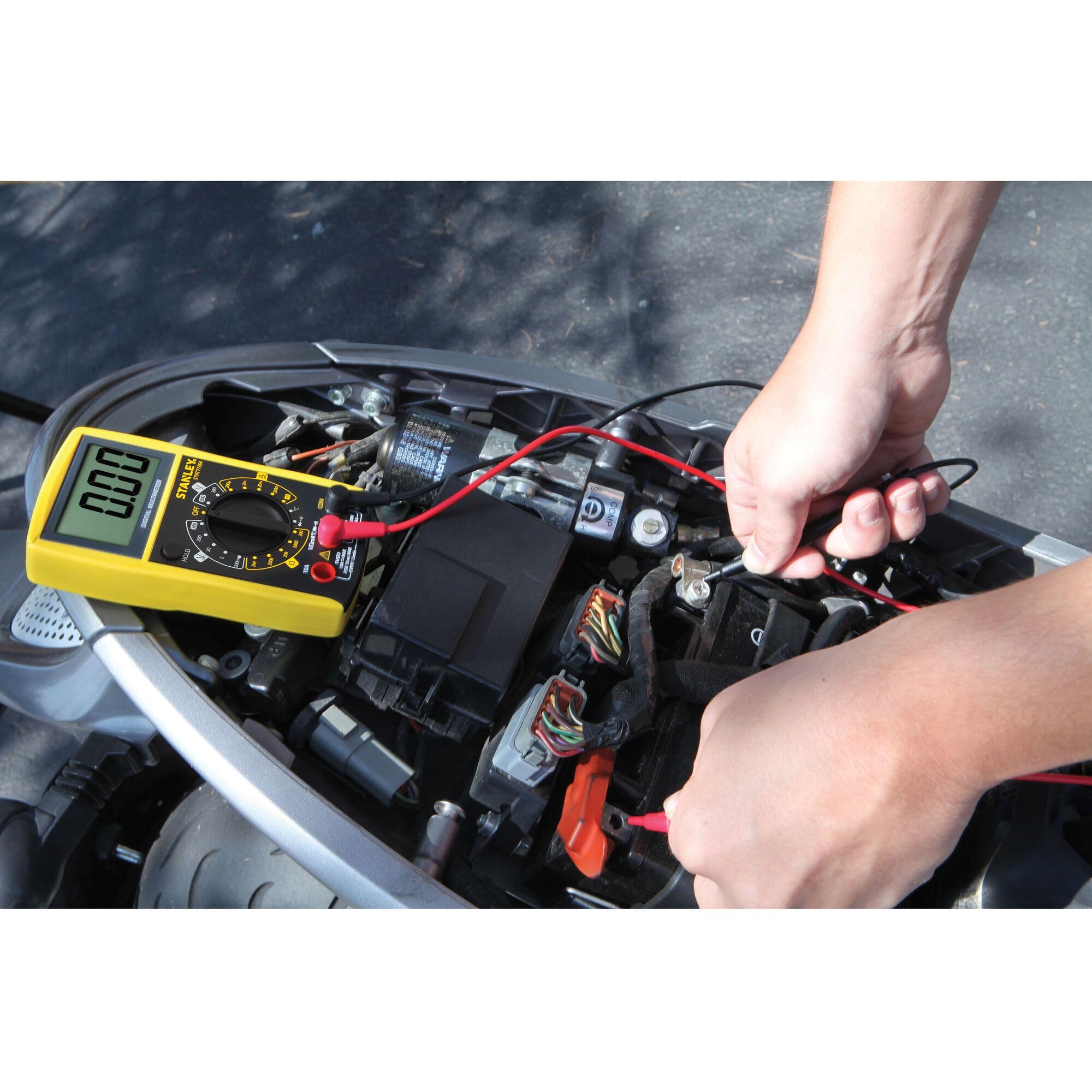 stanley-stht0-77364-mult-metro-digital-con-pantalla-lcd-y-soporte-de-manos-libre image 3