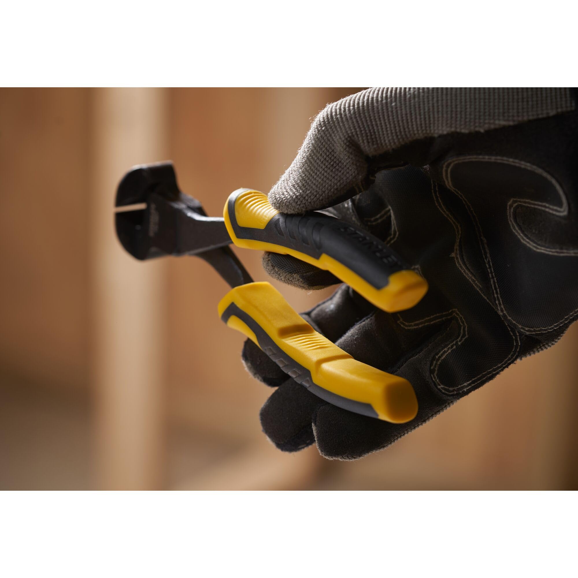 stanley-alicate-control-grip-corte-frontal-150-mm image 8