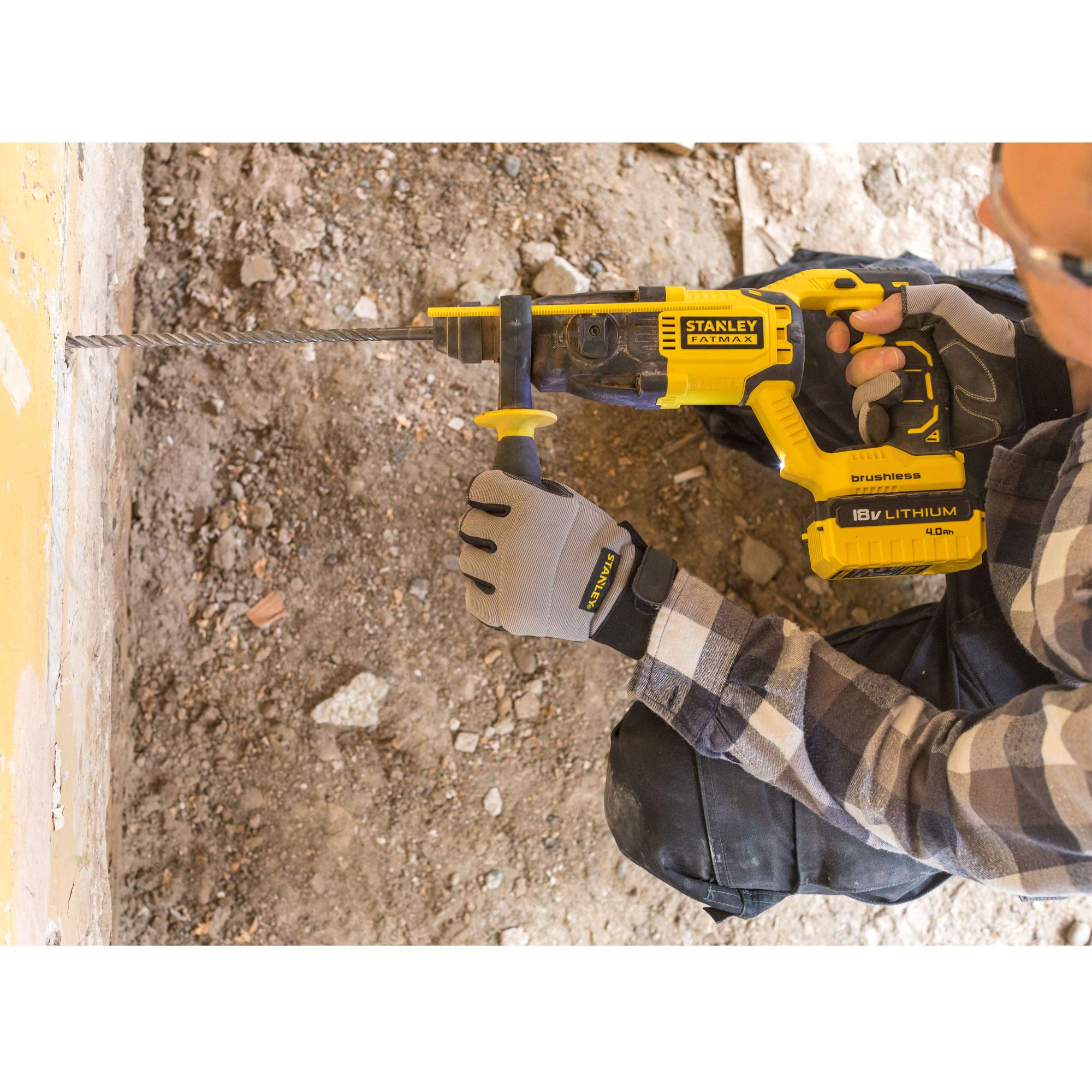stanley-fmcd900m2s-qw-martillo-percutor-sds-plus-18v-brushless-con-2-bater-as-4a image 5