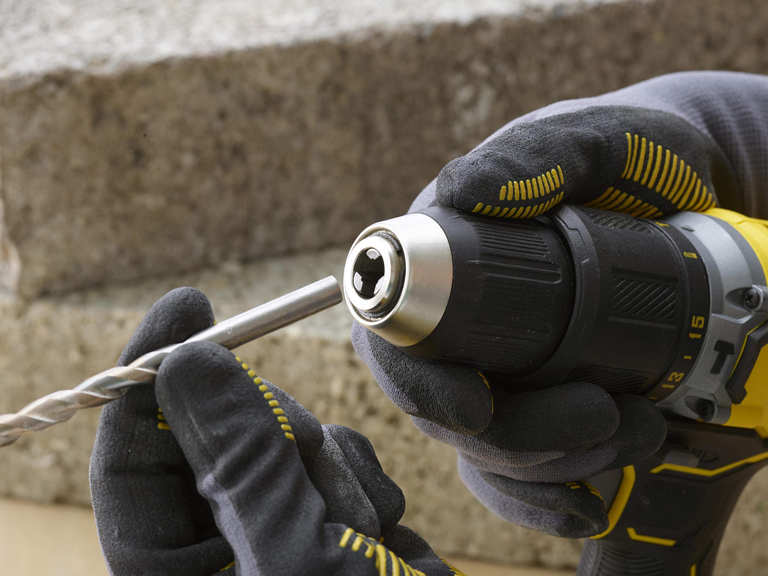 stanley-sfmcd715d2k-qw-taladro-percutor-v20-li-ion-18v-brushless-con-2-bater-as- image 6