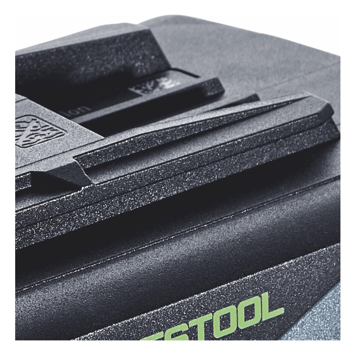 festool-bater-a-18-v-3-0-ah-li-ion-bp-18-li-3-0-c-con-indicador-led-y-bastidor-s image 4