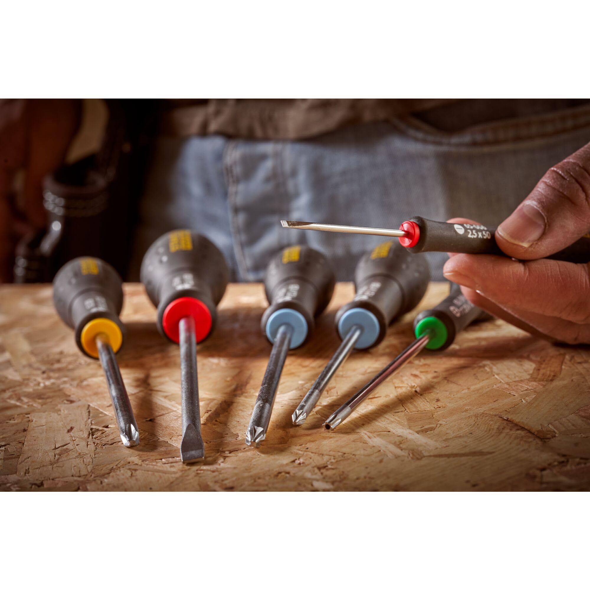 stanley-0-65-006-destornillador-plano-fatmax-electricista-2-5-x-50-mm image 7