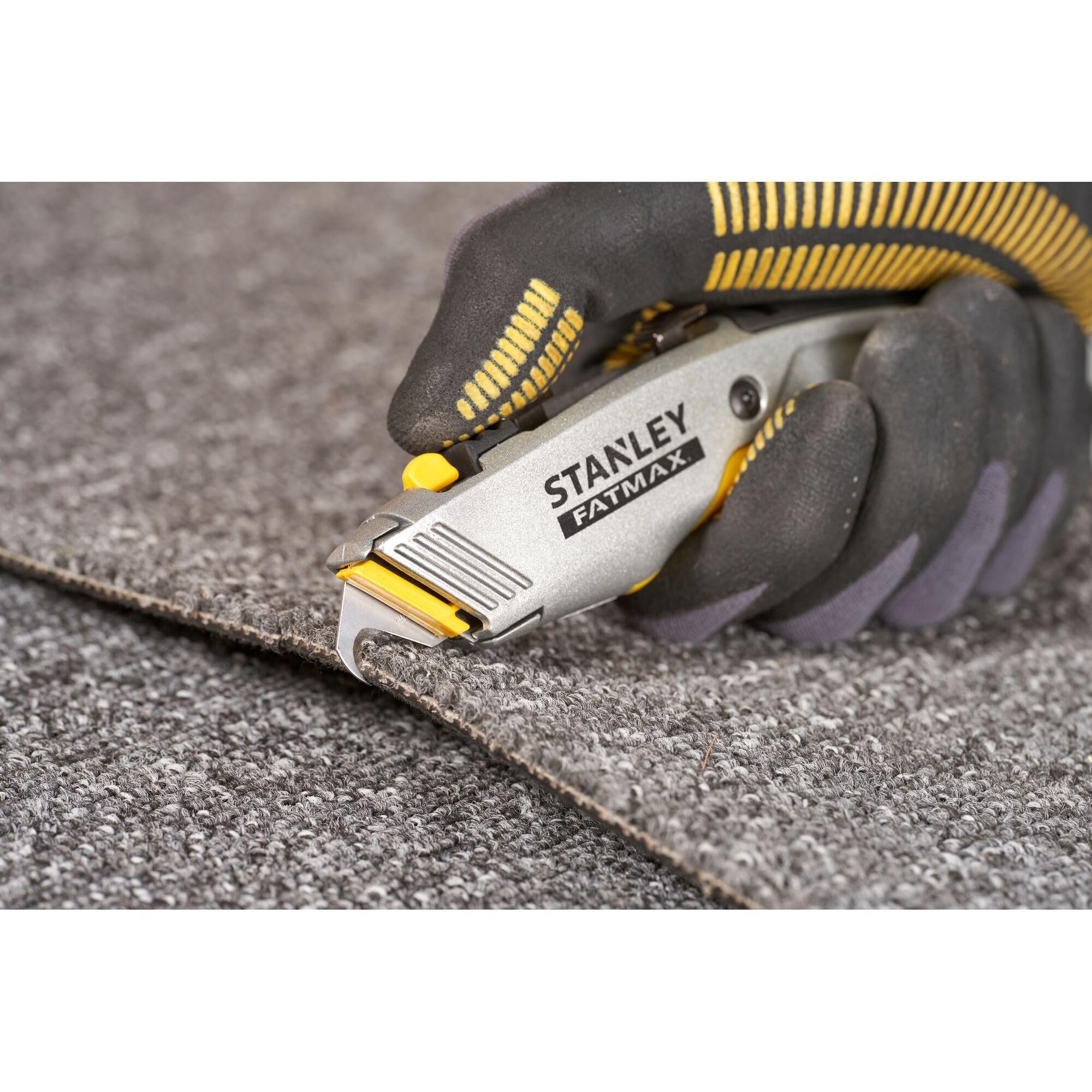 stanley-fatmax-pro-c-ter-retr-ctil-doble-hoja-con-bloqueo-0-10-789 image 3