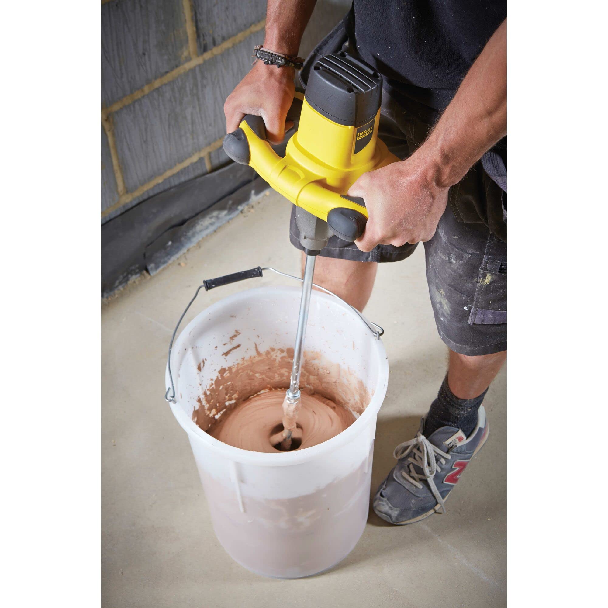 stanley-fatmax-fme190-qs-mezclador-de-pintura-1600w-140-mm image 3