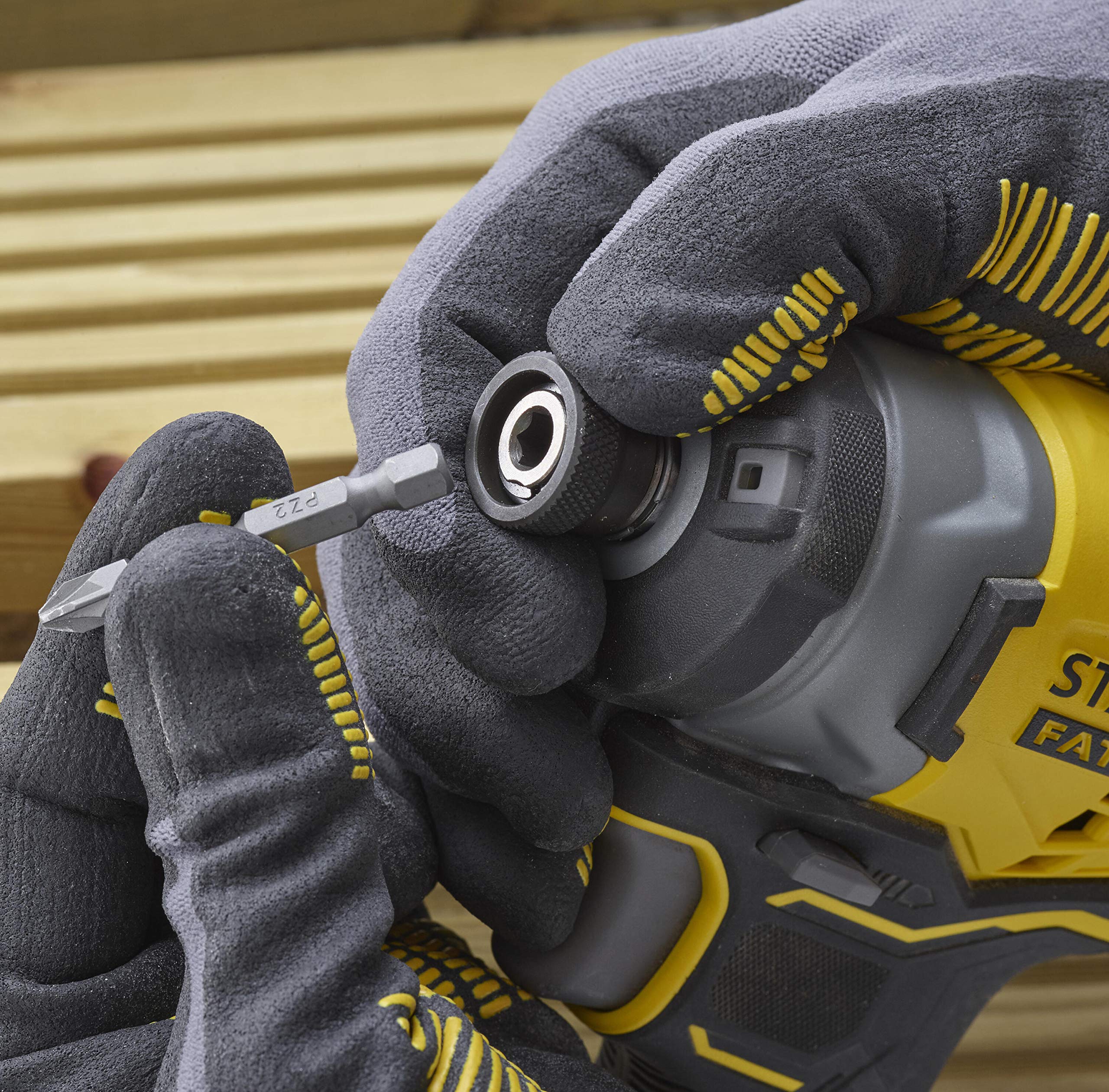stanley-fatmax-sfmcf820d2k-qw-atornillador-de-impacto-v20-18v-brushless image 6