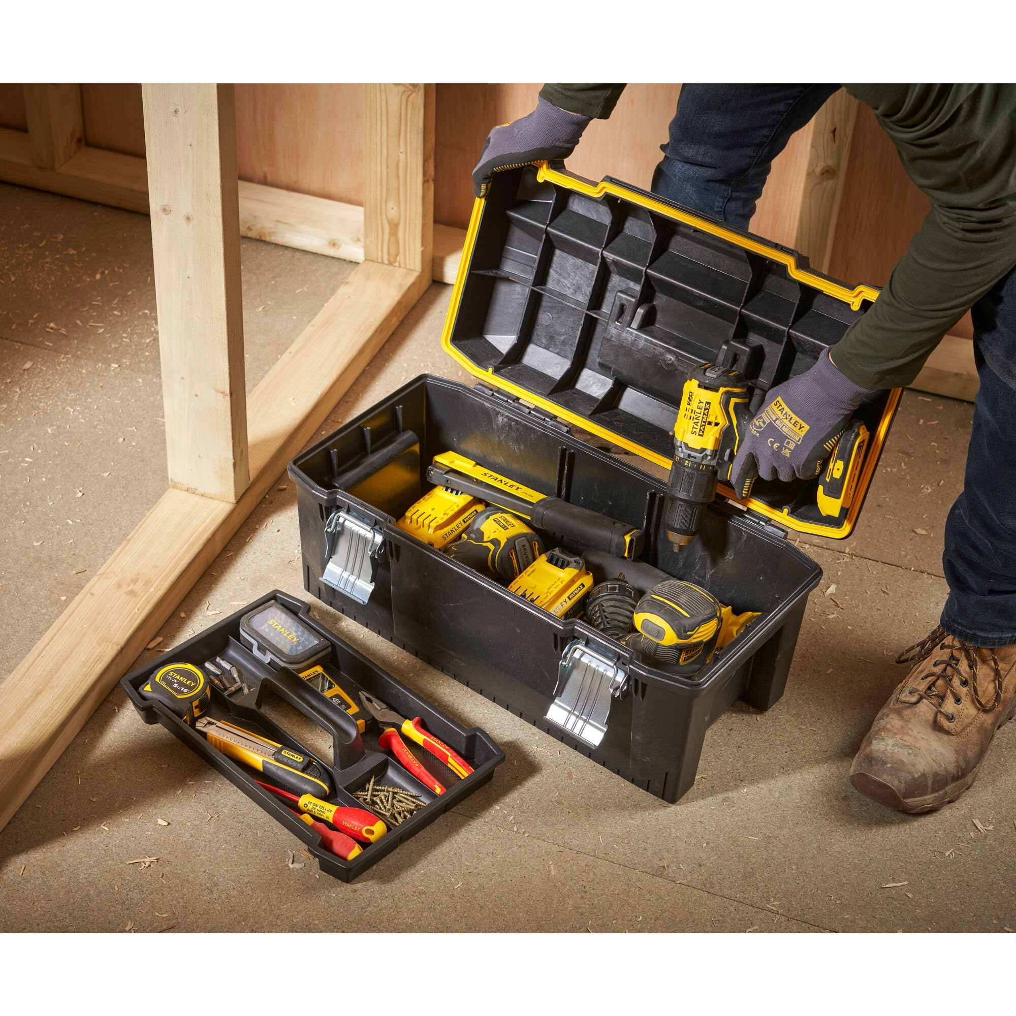 stanley-fatmax-1-94-749-caja-de-herramientas-impermeable-de-23-pulgadas-y-32-l image 2