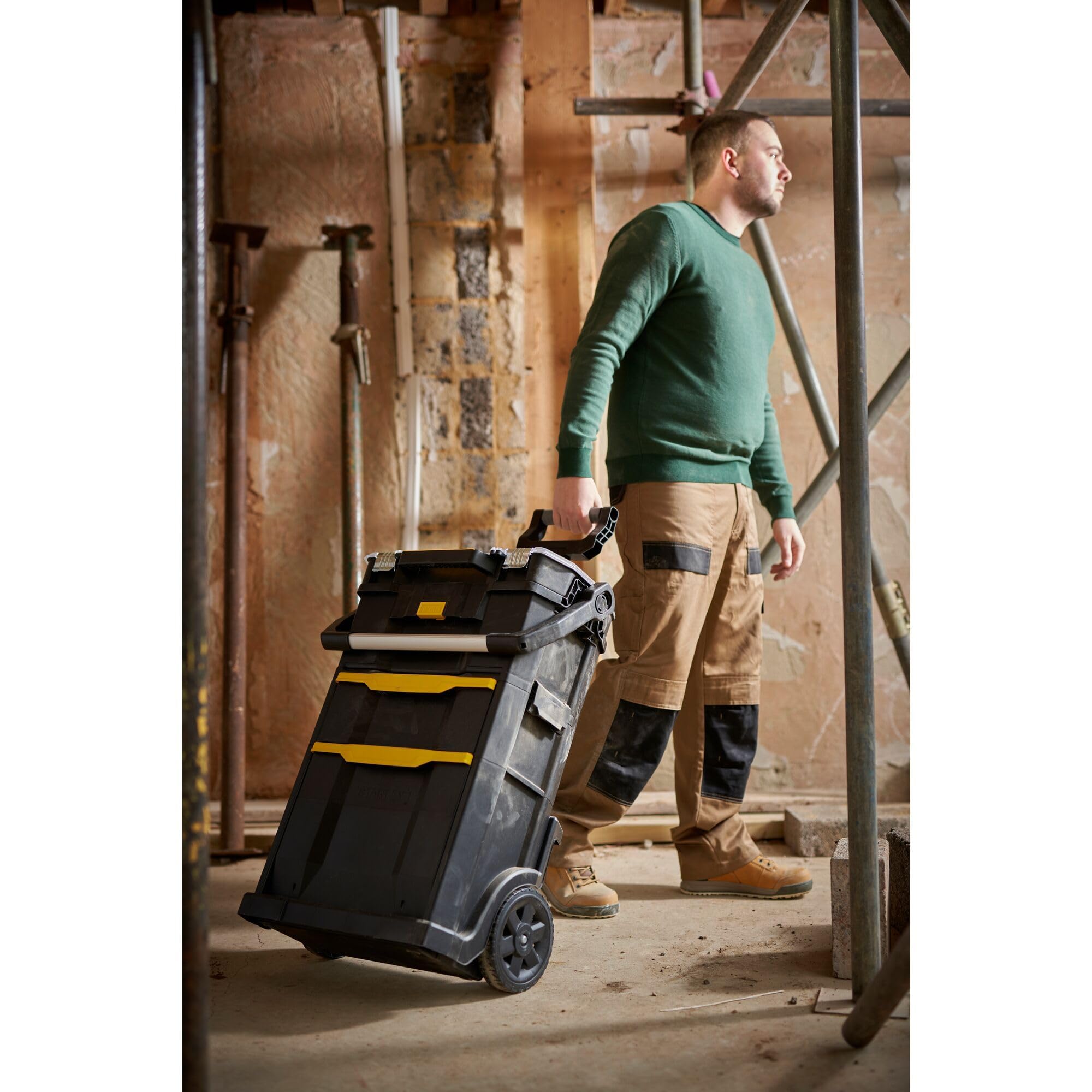 stanley-stst1-79231-taller-m-vil-2-en-1-56x38x76-cm image 4