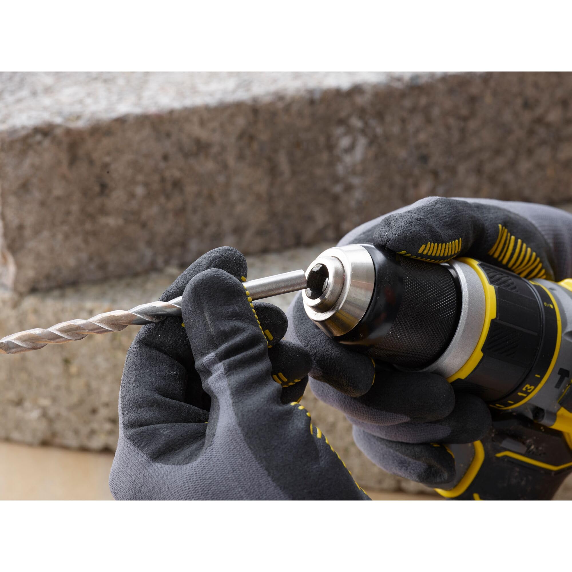 stanley-fatmax-sfmcd721m2k-qw-taladro-percutor-18v-v20-brushless-80-nm-2-bater-a image 6
