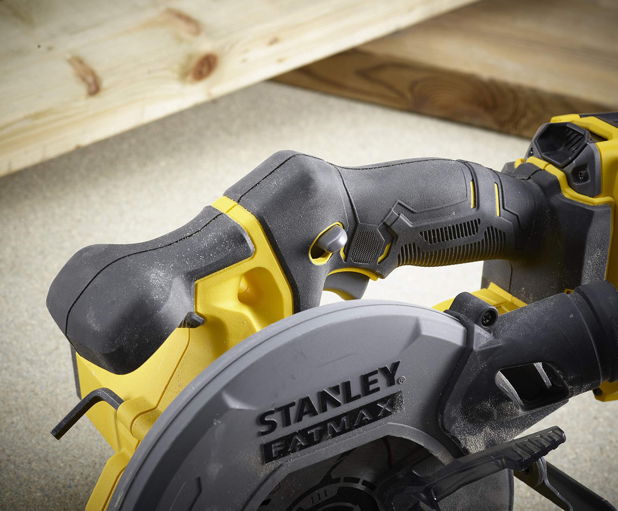 stanley-fatmax-sfmcs500m2k-qw-sierra-circular-v20-18v-165mm-con-2-bater-as-4ah-c image 7