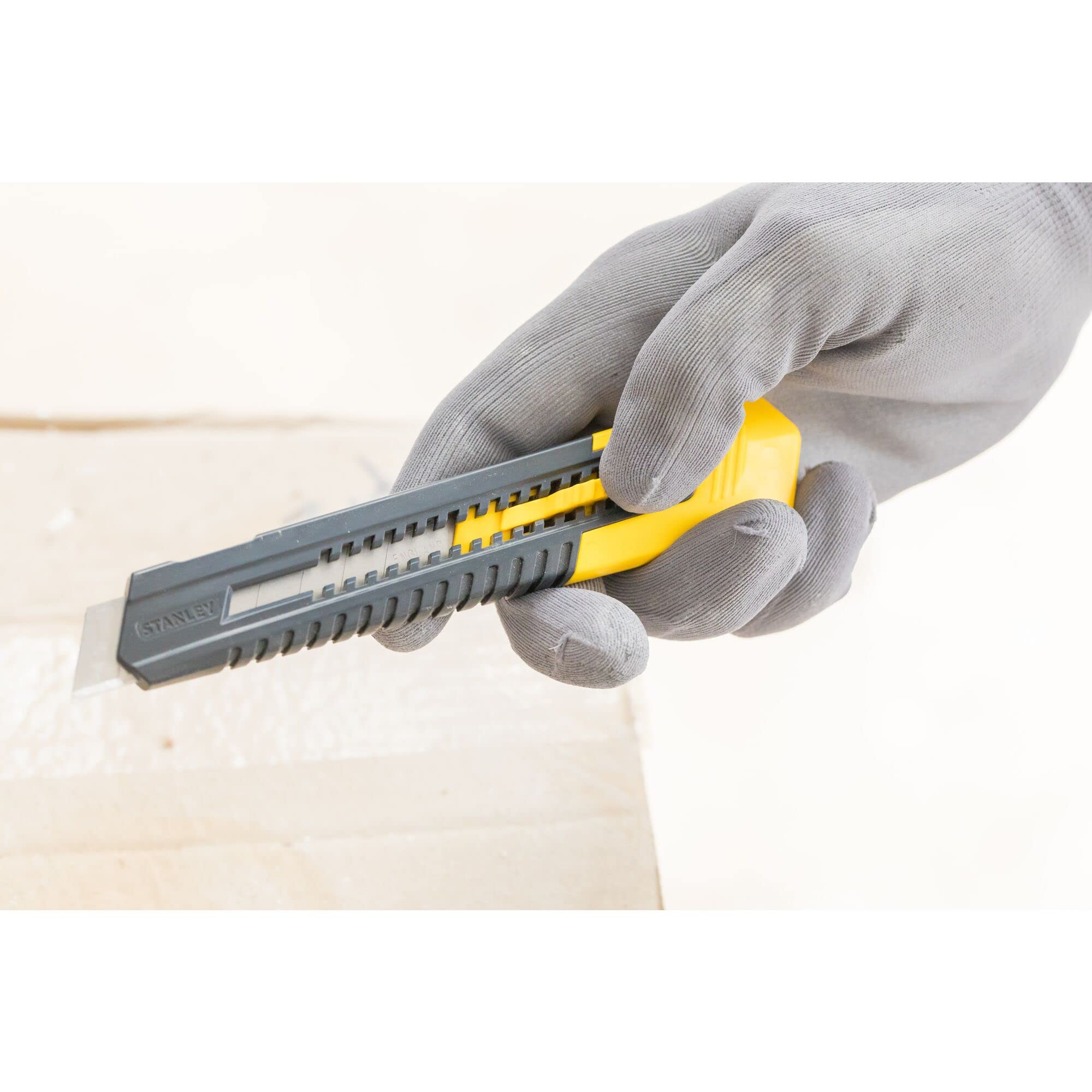 stanley-0-10-151-c-ter-18mm-con-cuerpo-de-pl-stico-y-cambio-r-pido-de-hoja image 5