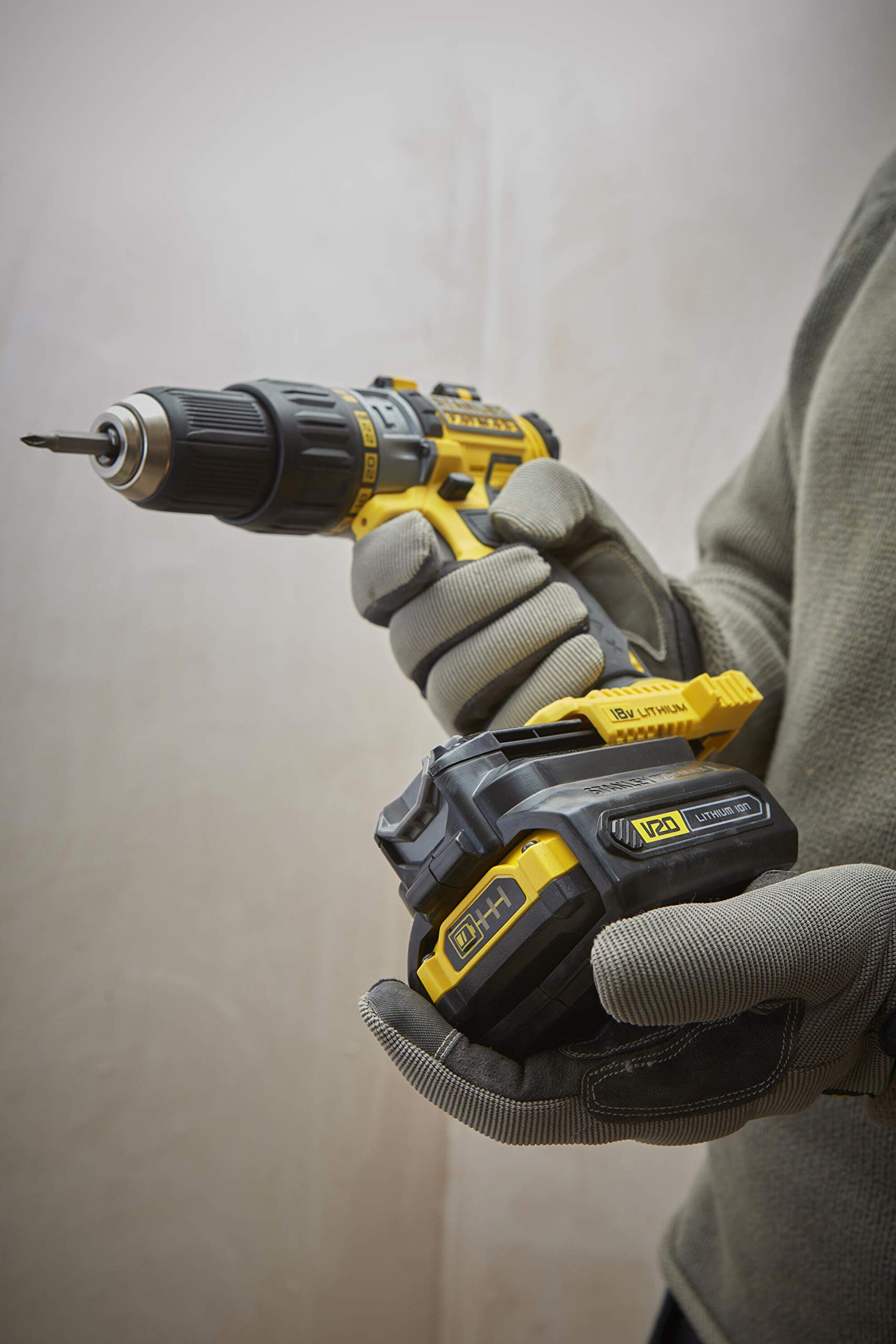 stanley-fatmax-sfmcb100-adaptador-v20-lithium-ion-18-v-para-herramientas-antigua image 5