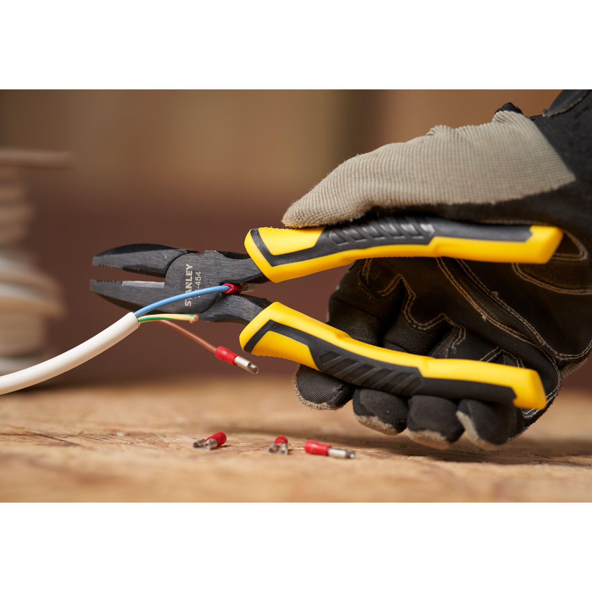 stanley-stht0-74367-alicate-control-grip-universal-de-200-mm image 7