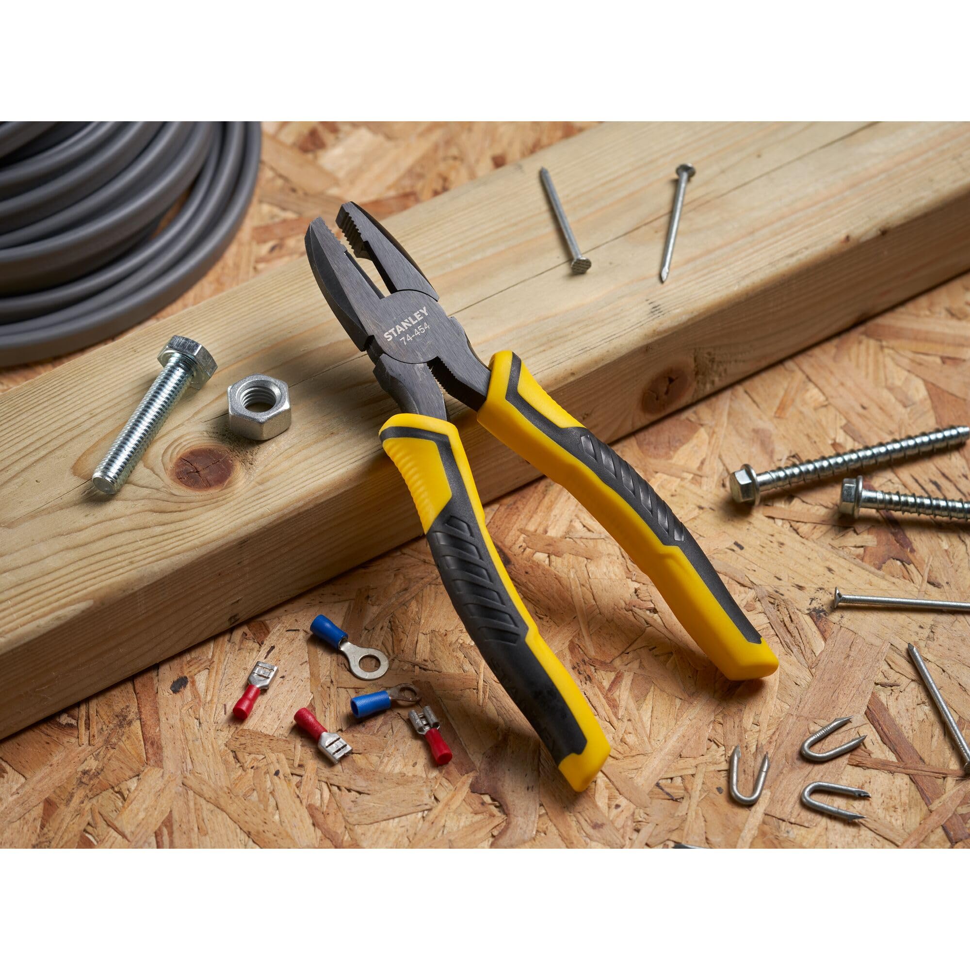 stanley-stht0-74367-alicate-control-grip-universal-de-200-mm image 8
