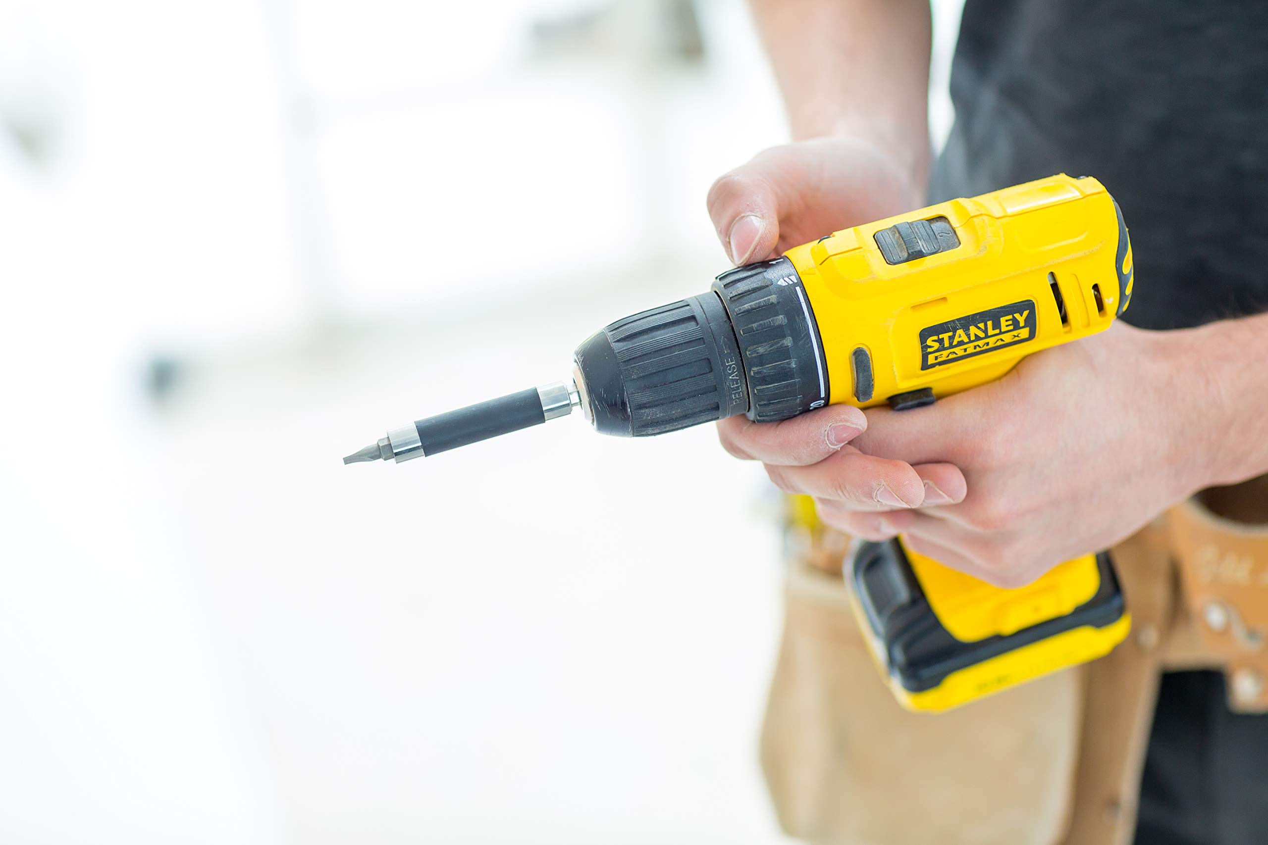 stanley-fatmax-fmc011s2-qw-taladro-atornillador-10-8v-con-2-bater-as-de-litio-1- image 4