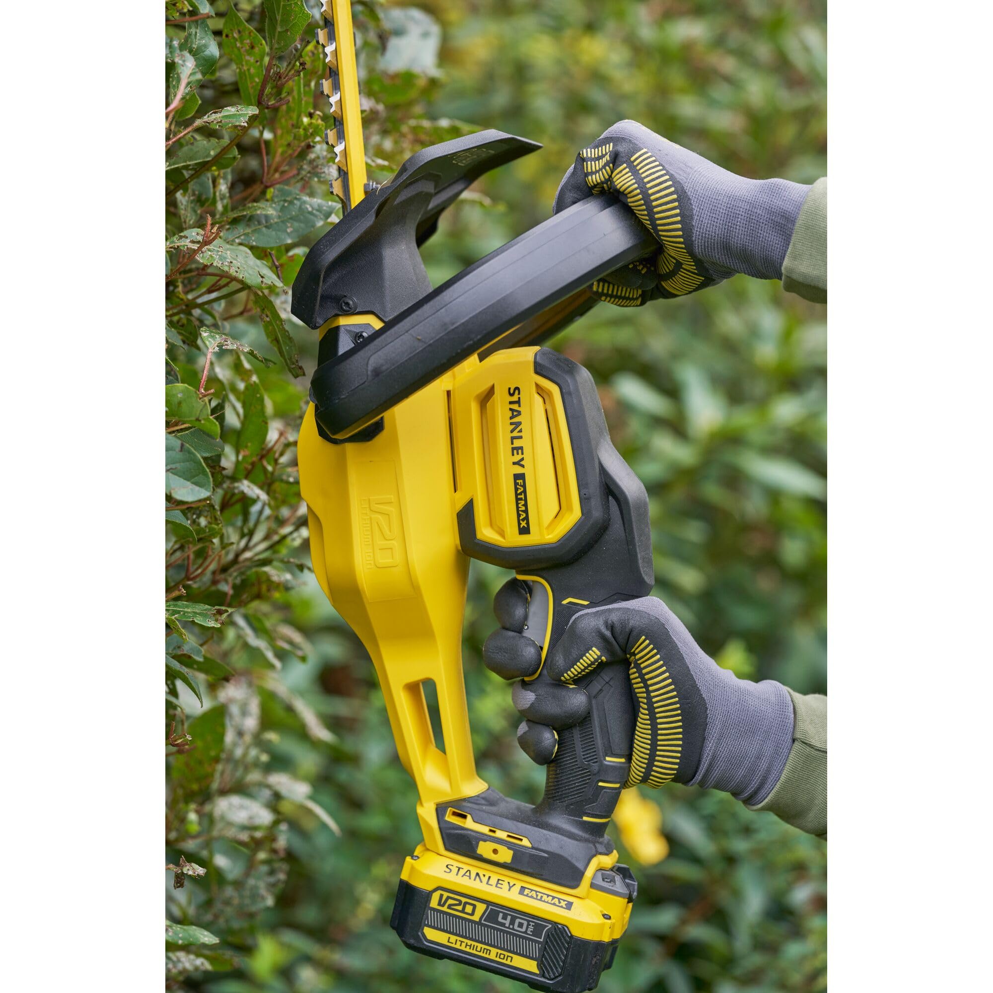 cortasetos-18v-stanley-fatmax-v20-55cm-con-bater-a-4ah-y-cargador-sfmcht655m1-qw image 7