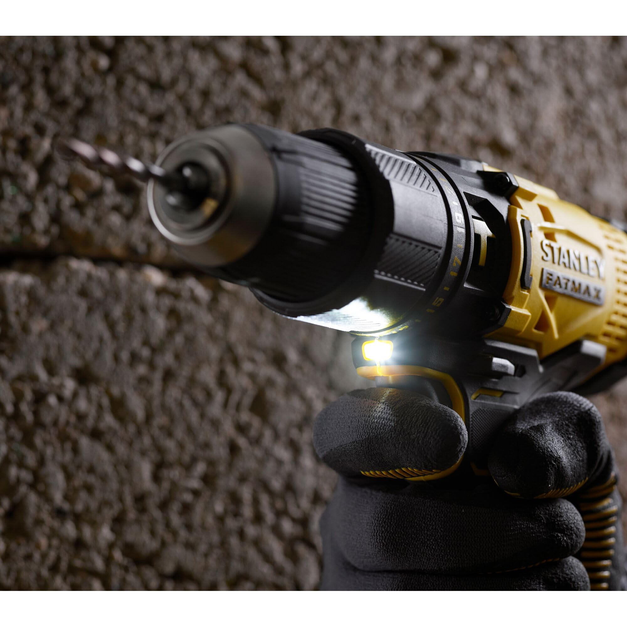 stanley-v20-atornillador-percutor-sfmcd711d2k-18v-2-bater-as-2-ah-sin-escobillas image 6