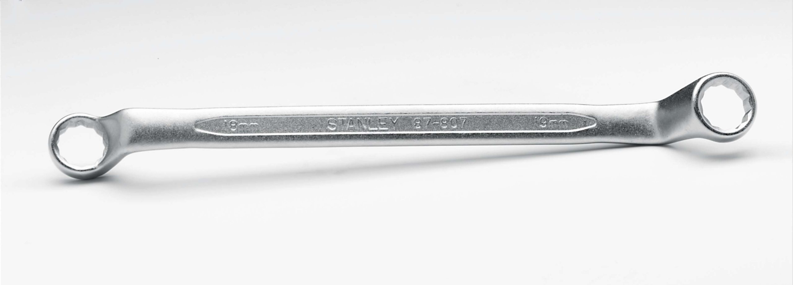 stanley-4-87-807-llave-acodada-18x19-mm image 2