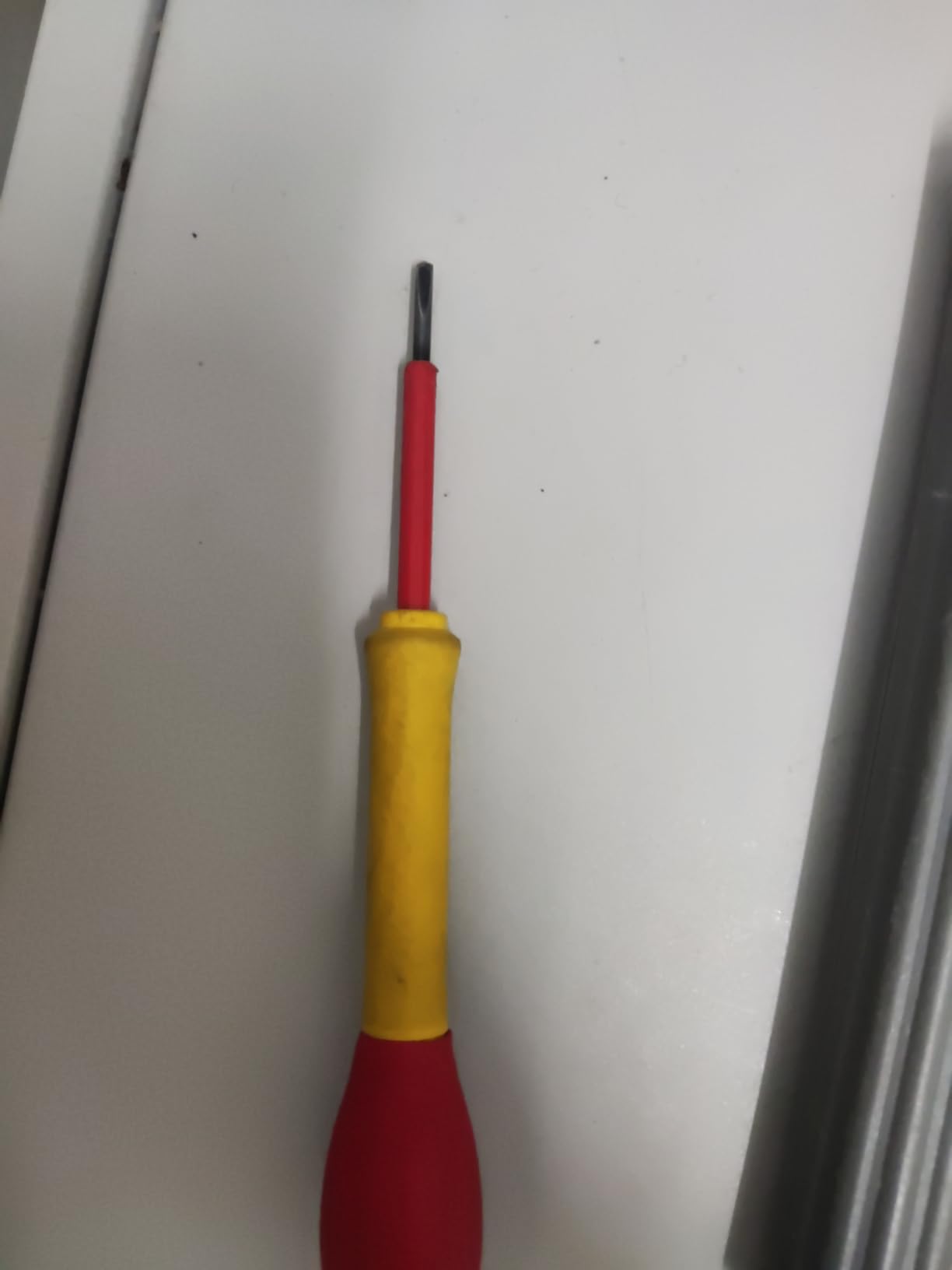 Excelente para electricidad