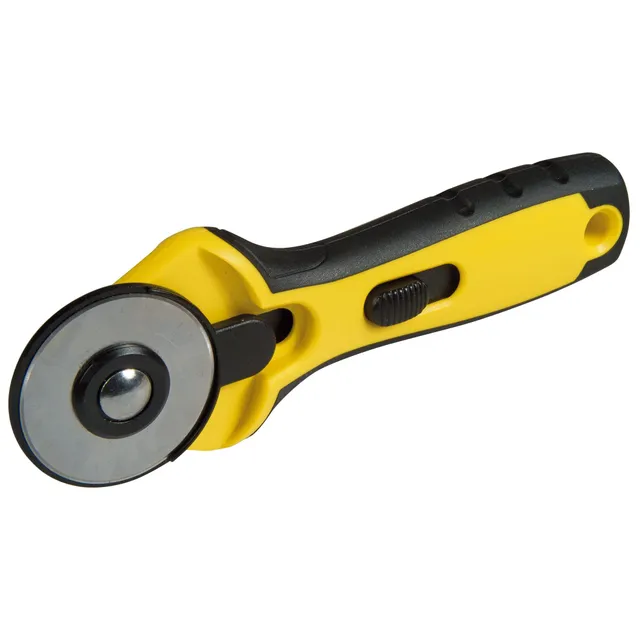 stanley-stht0-10194-cuchillo-de-hoja-circular-con-mango-bimaterial-y-protector-r image 1