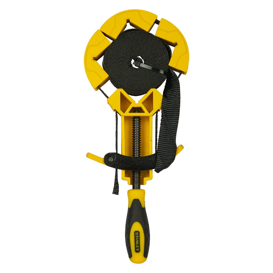 stanley-tensor-de-cinta-bailey-4-5-m-correa-de-nylon-reforzada-empu-adura-de-dos image 1