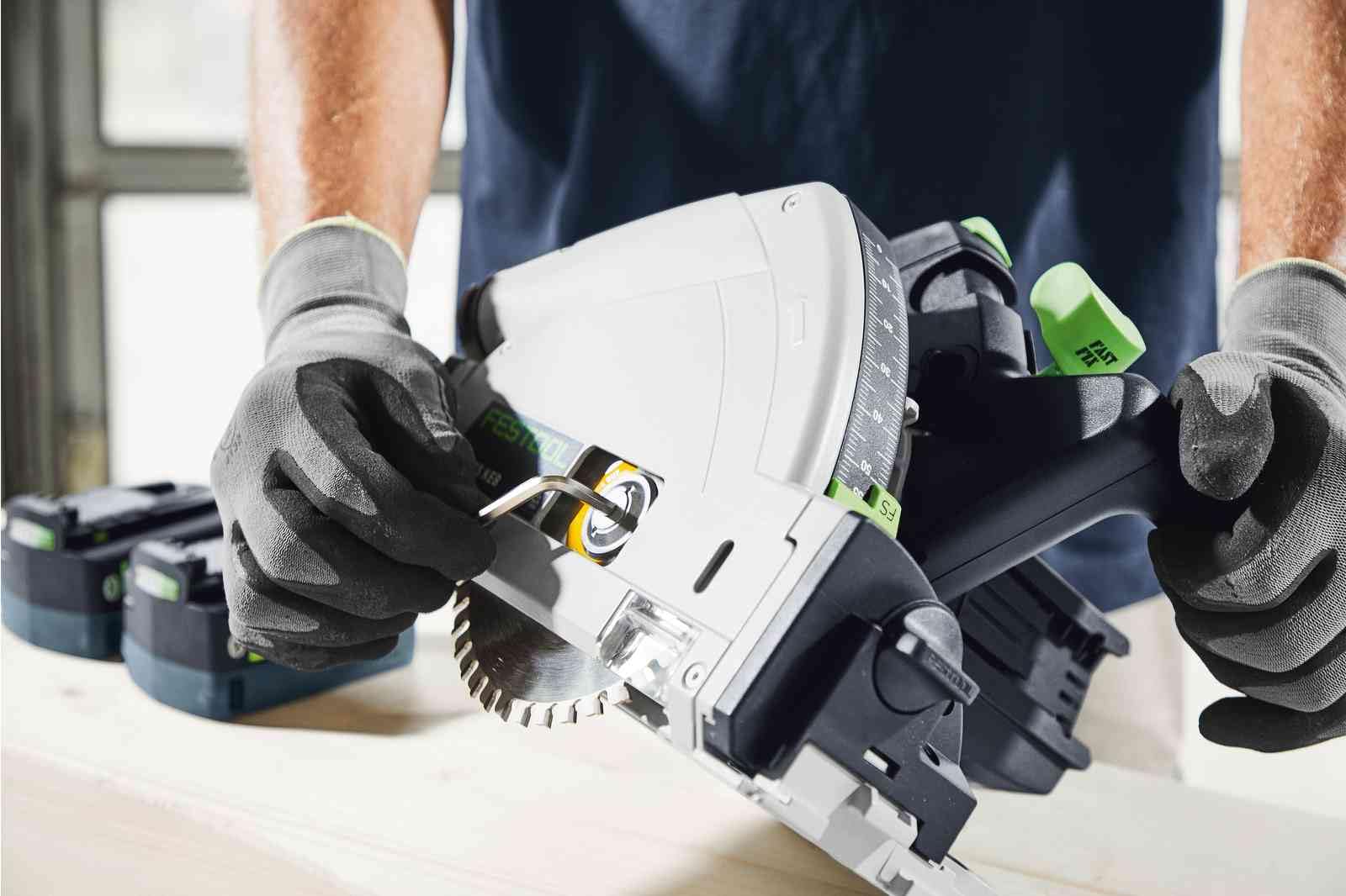 festool-sierra-de-incisi-n-a-bater-a-tsc-55-5-0-kebi-plus-xl-fs-con-kickbackstop image 4
