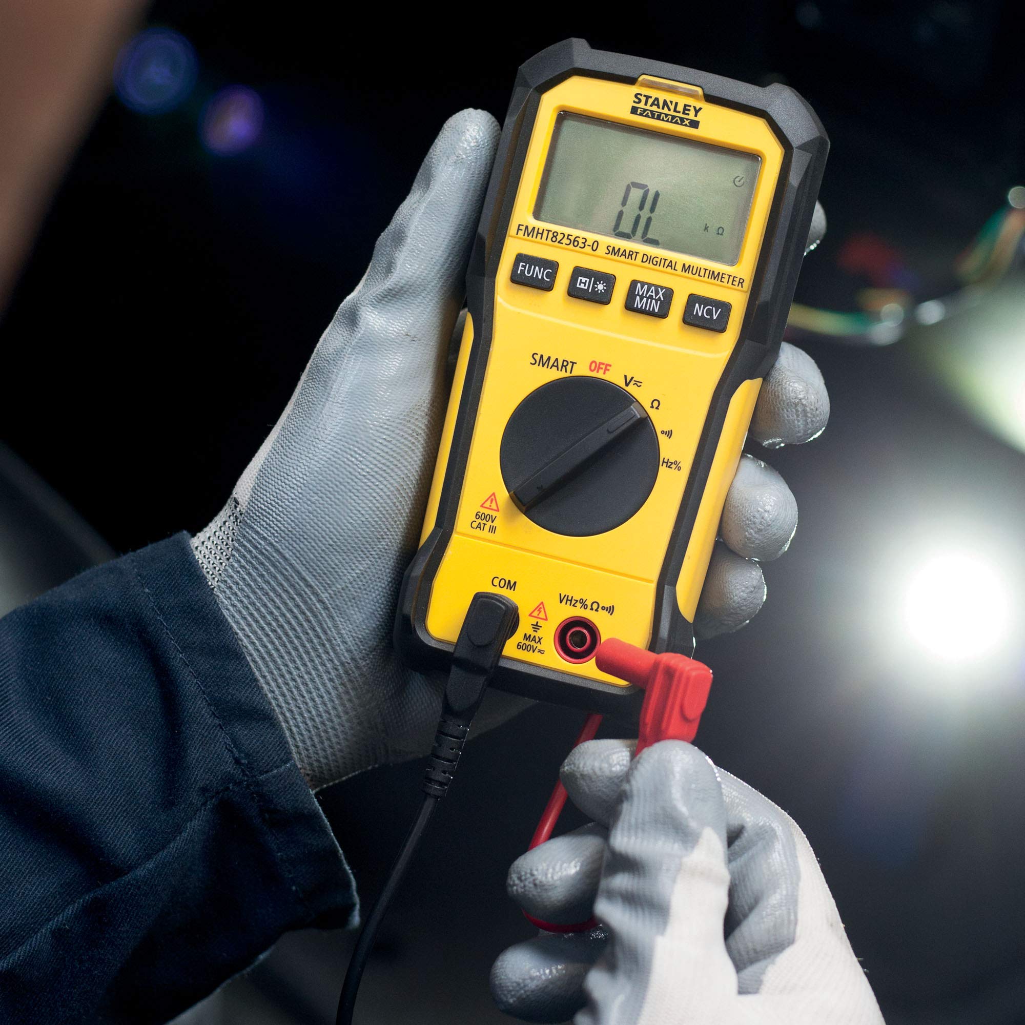 stanley-fatmax-fmht82563-0-mult-metro-digital-inteligente-con-funci-n-ncv-600v-c image 3